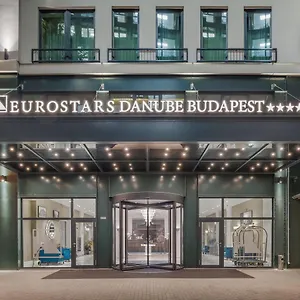 hotellátogatás