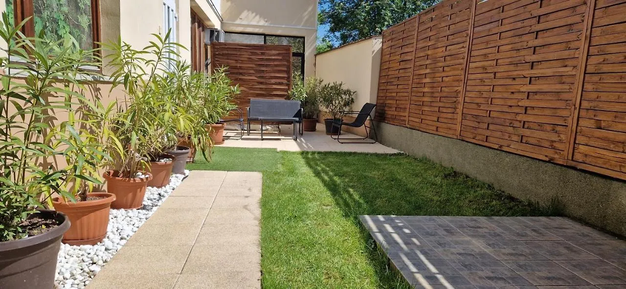 Cinemapartman Eger Apartman